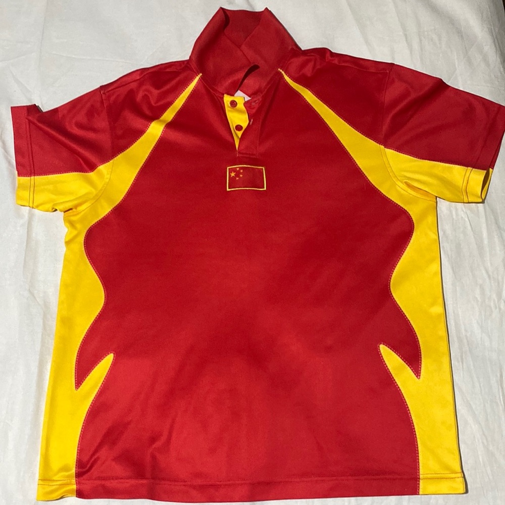 Li  ning athletic red tee